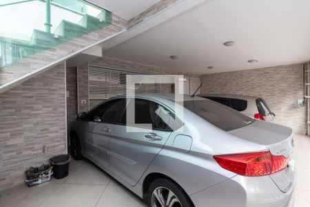 Casa para alugar com 445m², 3 quartos e 3 vagas Casa para alugar com 445m², 3 quartos e 3 vagasGaragem