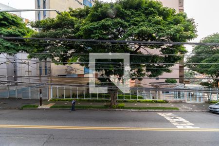 Casa para alugar com 445m², 3 quartos e 3 vagas Casa para alugar com 445m², 3 quartos e 3 vagasVista da Varanda e Entrada Principal