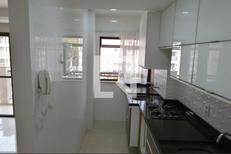 Apartamento para alugar com 87m², 3 quartos e 1 vagaÁrea de Serviço 