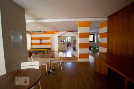 Apartamento para alugar com 87m², 3 quartos e 1 vagaÁrea comum - Salão de festas 