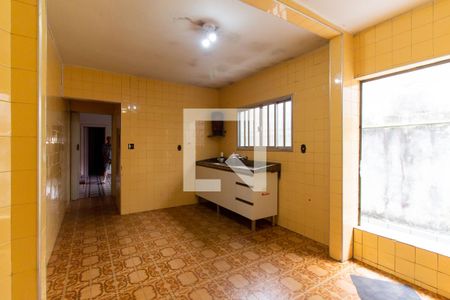 Casa à venda com 225m², 3 quartos e 2 vagas Casa à venda com 225m², 3 quartos e 2 vagasCozinha