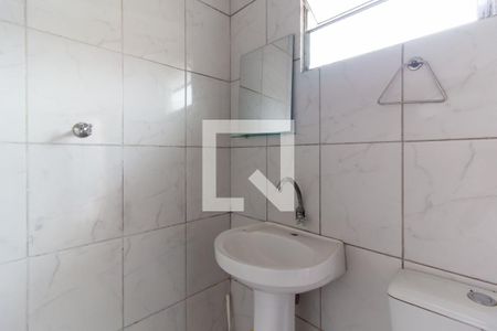 Casa à venda com 225m², 3 quartos e 2 vagas Casa à venda com 225m², 3 quartos e 2 vagasBanheiro 02