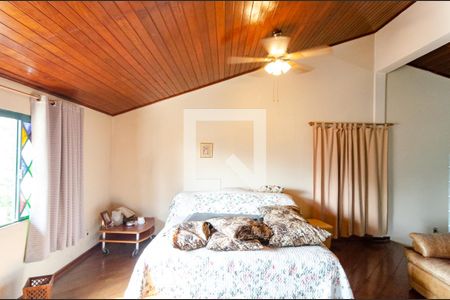 Casa à venda com 600m², 6 quartos e 4 vagas Casa à venda com 600m², 6 quartos e 4 vagasSuíte 5