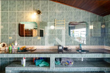 Casa à venda com 600m², 6 quartos e 4 vagas Casa à venda com 600m², 6 quartos e 4 vagasBanheiro da Suíte 5