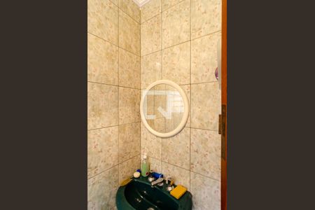 Casa à venda com 600m², 6 quartos e 4 vagas Casa à venda com 600m², 6 quartos e 4 vagasBanheiro de Serviço