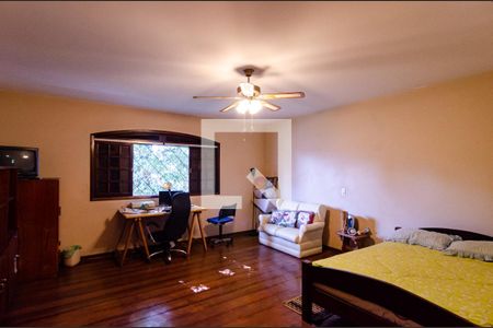 Casa à venda com 600m², 6 quartos e 4 vagas Casa à venda com 600m², 6 quartos e 4 vagasSuíte 2