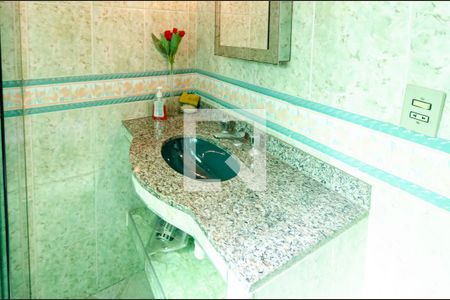 Casa à venda com 600m², 6 quartos e 4 vagas Casa à venda com 600m², 6 quartos e 4 vagasBanheiro da Suíte 3