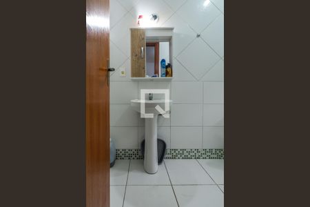 Banheiro da Suíte 1 de casa à venda com 3 quartos, 136m² em Partenon, Porto Alegre