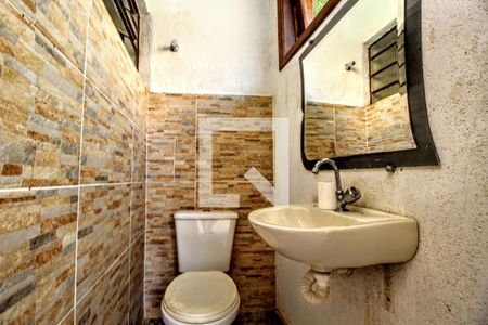 Casa à venda com 380m², 5 quartos e 6 vagasBanheiro