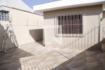 Casa à venda com 170m², 3 quartos e 4 vagasQuintal