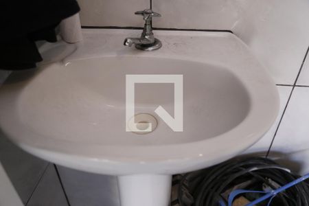 Casa à venda com 170m², 3 quartos e 4 vagasBanheiro de serviço