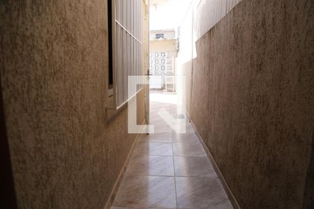 Casa à venda com 170m², 3 quartos e 4 vagasCorredor Externo