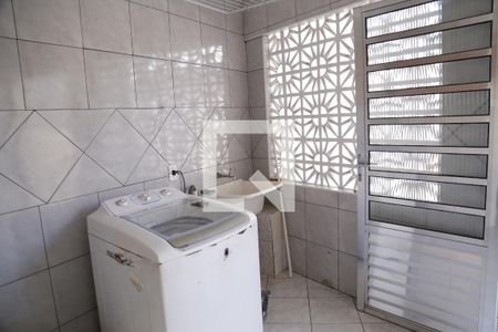 Casa à venda com 170m², 3 quartos e 4 vagasÁrea de Serviço