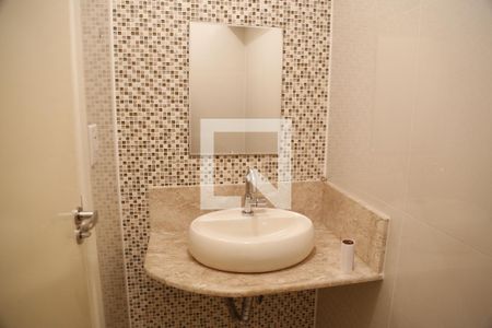 Casa à venda com 170m², 3 quartos e 4 vagasLavabo