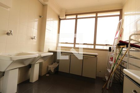 Apartamento à venda com 245m², 4 quartos e 3 vagasÁrea de Serviço