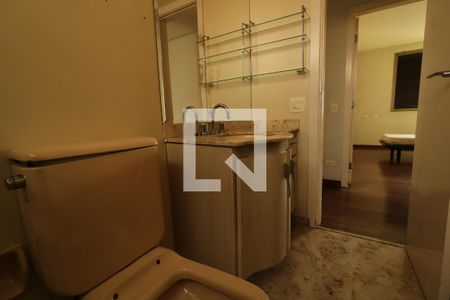 Apartamento à venda com 245m², 4 quartos e 3 vagasBanheiro 1