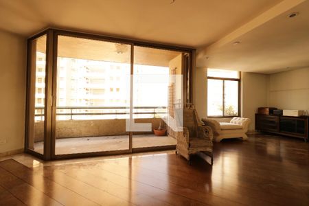 Sala de apartamento à venda com 4 quartos, 245m² em Vila Gilda, Santo André