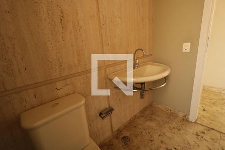 Apartamento à venda com 245m², 4 quartos e 3 vagasLavabo