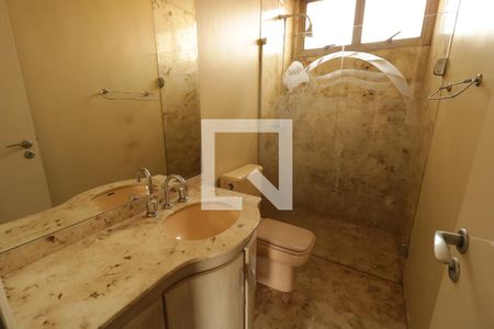 Apartamento à venda com 245m², 4 quartos e 3 vagasBanheiro 2