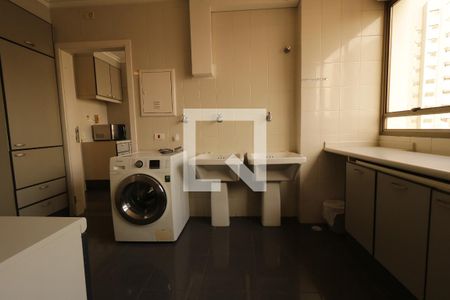 Apartamento à venda com 245m², 4 quartos e 3 vagasÁrea de Serviço