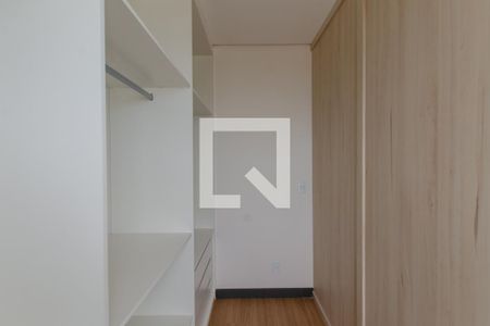 Studio para alugar com 44m², 1 quarto e 1 vaga Studio para alugar com 44m², 1 quarto e 1 vagaCloset