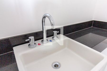 Apartamento à venda com 176m², 2 quartos e 2 vagasBanheiro do Quarto 2