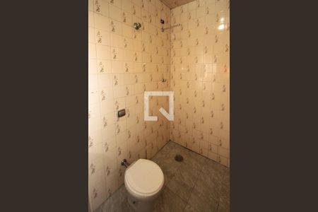 Casa para alugar com 70m², 2 quartos e 1 vaga Casa para alugar com 70m², 2 quartos e 1 vagaBanheiro