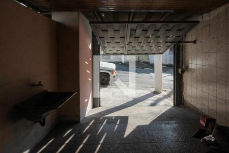 Casa para alugar com 70m², 2 quartos e 1 vaga Casa para alugar com 70m², 2 quartos e 1 vagaGaragem