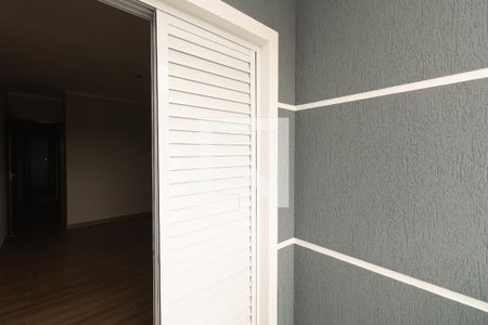 Varanda de casa à venda com 3 quartos, 100m² em Vila Mazzei, São Paulo