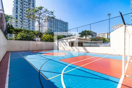 Apartamento para alugar com 53m², 2 quartos e 1 vagaÁrea comum - Quadra