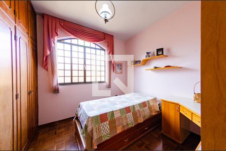 Casa à venda com 201m², 3 quartos e 3 vagas Casa à venda com 201m², 3 quartos e 3 vagasQuarto 1