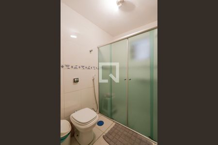 Apartamento à venda com 97m², 2 quartos e sem vagaBanheiro