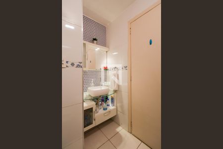 Apartamento à venda com 97m², 2 quartos e sem vagaBanheiro