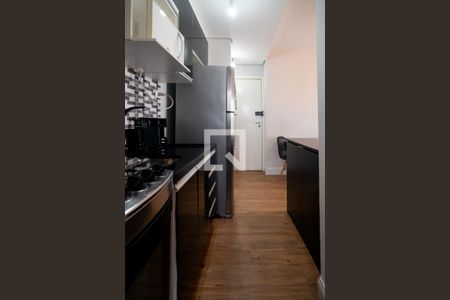 Cozinha de apartamento para alugar com 1 quarto, 50m² em Brooklin Paulista, São Paulo
