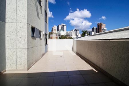 Apartamento para alugar com 120m², 2 quartos e 3 vagasArea Privativa
