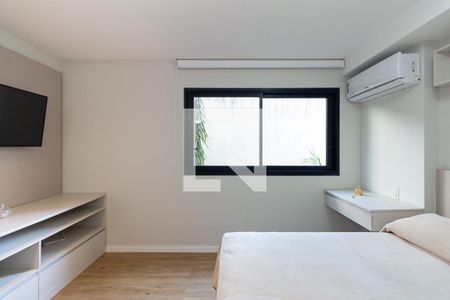 Sala/Quarto de kitnet/studio para alugar com 1 quarto, 27m² em Indianópolis, São Paulo