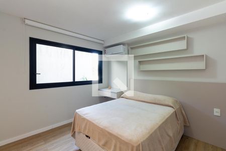 Sala/Quarto de kitnet/studio para alugar com 1 quarto, 27m² em Indianópolis, São Paulo