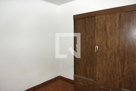 Casa à venda com 96m², 3 quartos e 2 vagasEdícula - Quarto 3