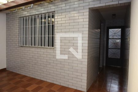 Casa à venda com 96m², 3 quartos e 2 vagasGaragem