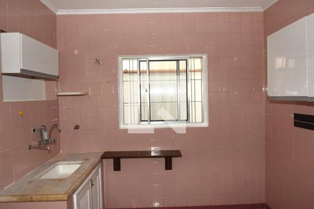 Casa à venda com 96m², 3 quartos e 2 vagasCozinha