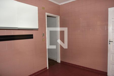 Casa à venda com 96m², 3 quartos e 2 vagasCozinha
