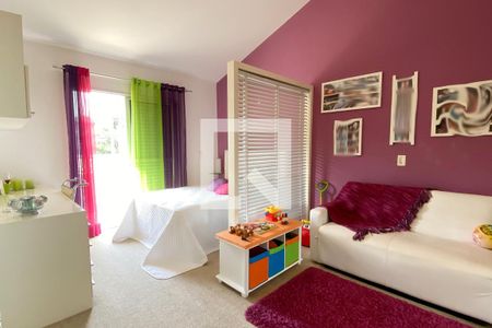 Casa de condomínio à venda com 560m², 4 quartos e 6 vagasSuíte 2