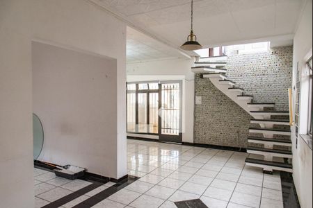 Sala de casa à venda com 3 quartos, 150m² em Cambuci, São Paulo