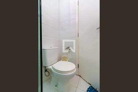 Apartamento para alugar com 60m², 2 quartos e 1 vaga Apartamento para alugar com 60m², 2 quartos e 1 vagaBanheiro da suite