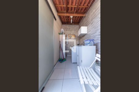 Apartamento à venda com 100m², 2 quartos e 2 vagasLavanderia