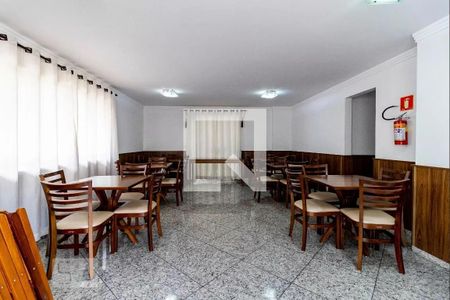 Apartamento à venda com 43m², 1 quarto e 1 vaga Apartamento à venda com 43m², 1 quarto e 1 vagaÁrea comum - Salão de festas