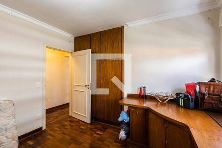 Quarto  2 de apartamento à venda com 3 quartos, 126m² em Sumaré, São Paulo