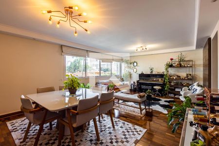 Sala de apartamento à venda com 3 quartos, 126m² em Sumaré, São Paulo