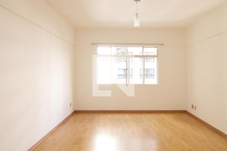 Apartamento à venda com 64m², 2 quartos e 1 vaga Apartamento à venda com 64m², 2 quartos e 1 vagaSala