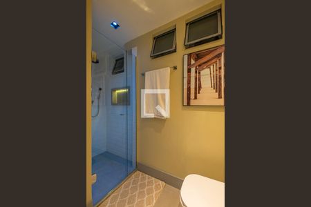 Apartamento para alugar com 100m², 2 quartos e 1 vaga Apartamento para alugar com 100m², 2 quartos e 1 vagaBanheiro